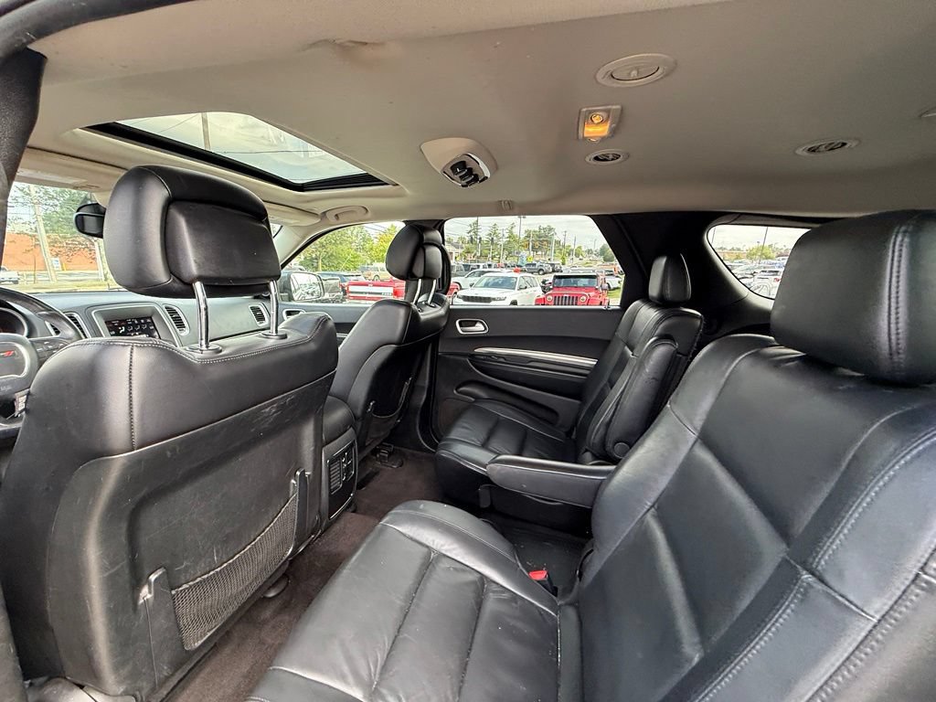 Used 2019 Dodge Durango SXT AWD/4WD image 24
