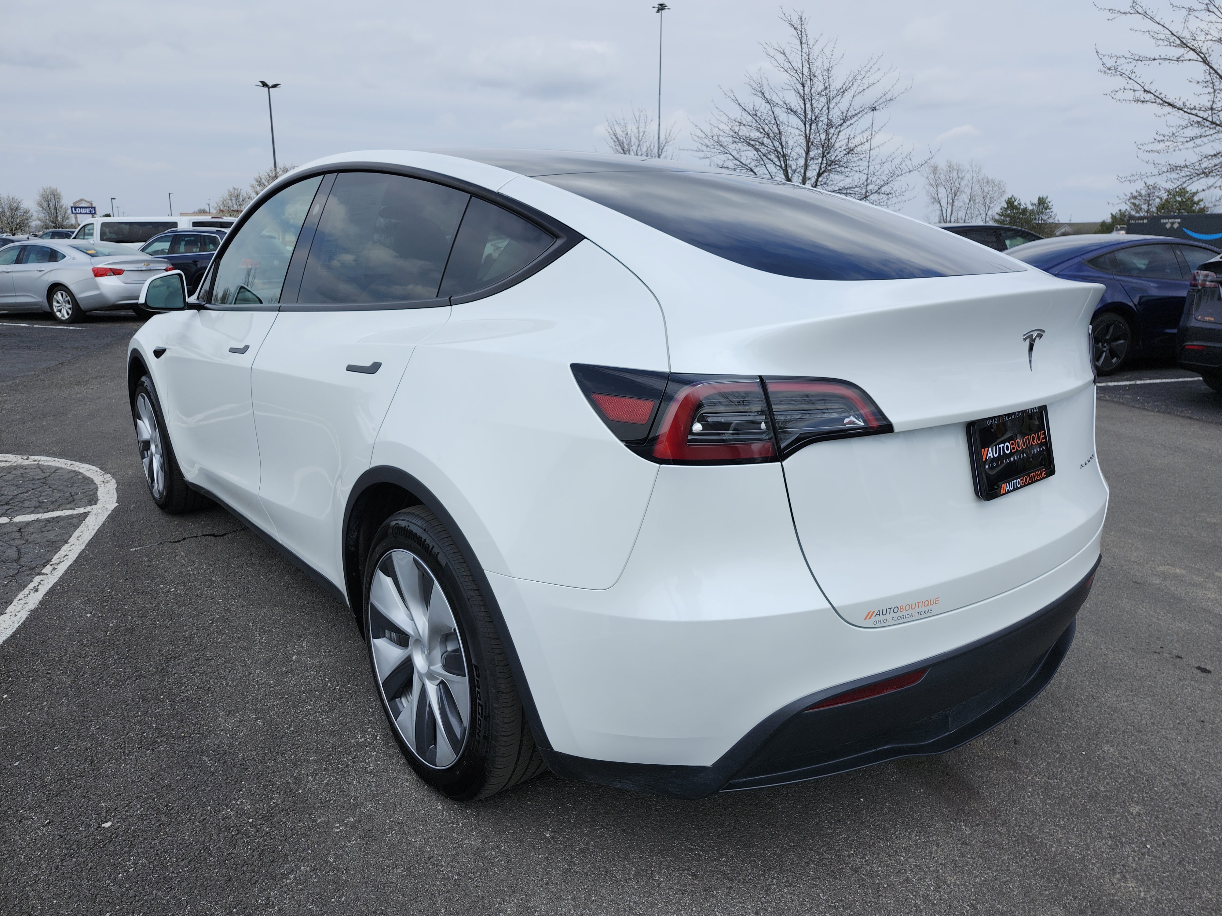 Used 2024 Tesla Model Y Long Range image 14