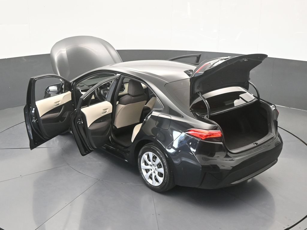 Used 2021 Toyota Corolla LE FWD image 58