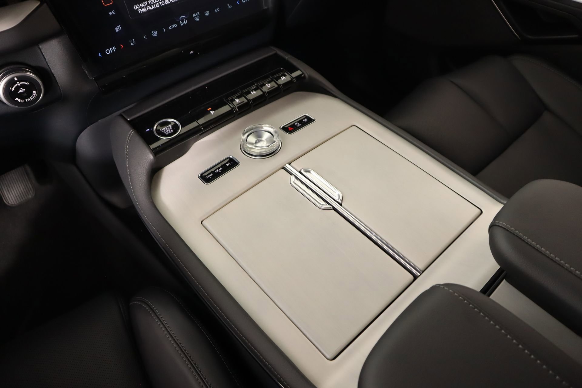 New 2026 Lincoln Navigator Reserve image 8