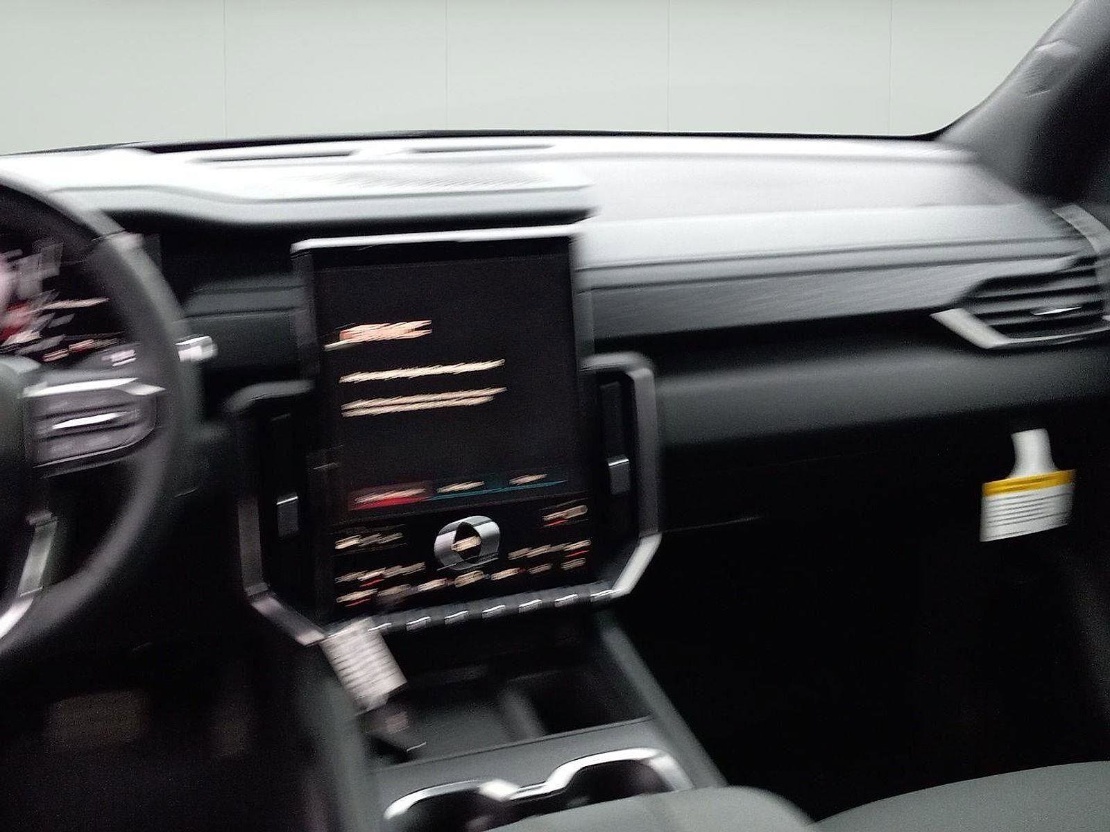 New 2026 GMC Acadia AT4 w/ Super Cruise Package image 14