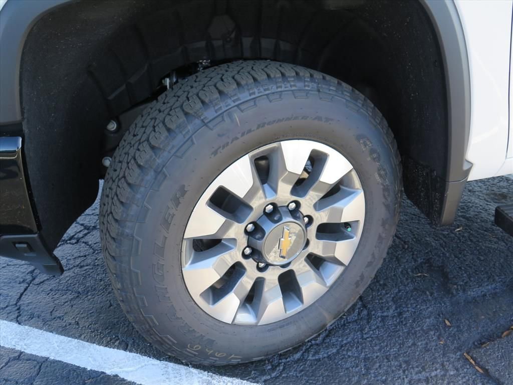 New 2026 Chevrolet Silverado 2500 Custom w/ Custom Value Package image 16