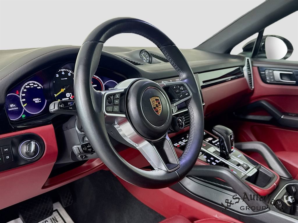 Used 2022 Porsche Cayenne E-Hybrid Coupe image 9