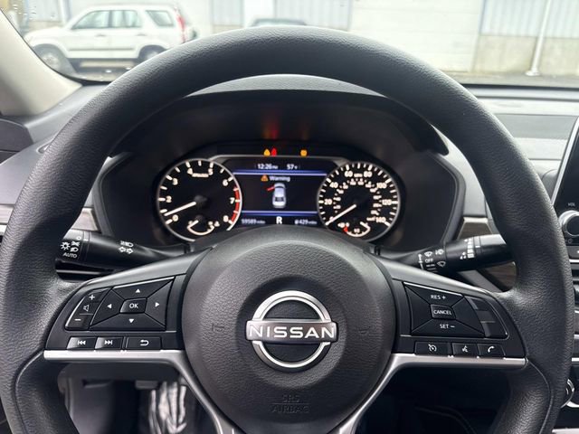 Used 2023 Nissan Altima 2.5 SV image 28