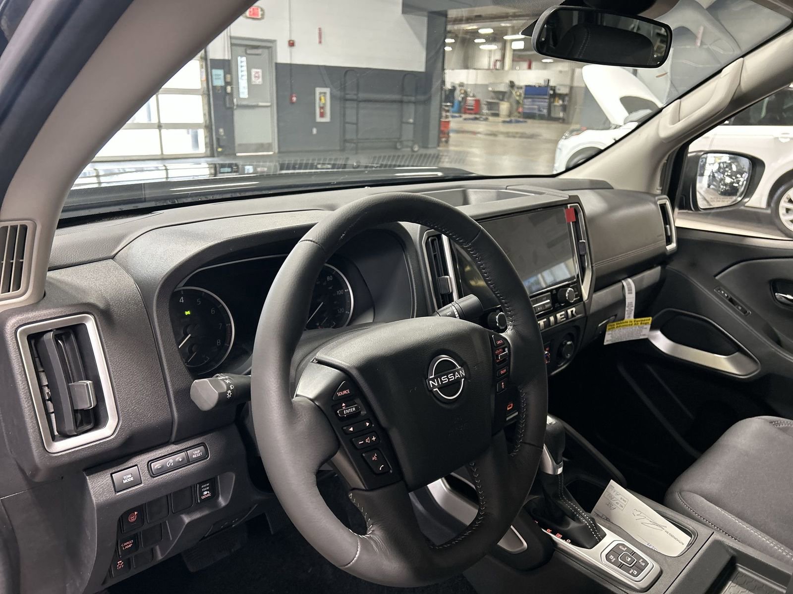 New 2026 Nissan Frontier SV w/ SV Convenience Package image 28