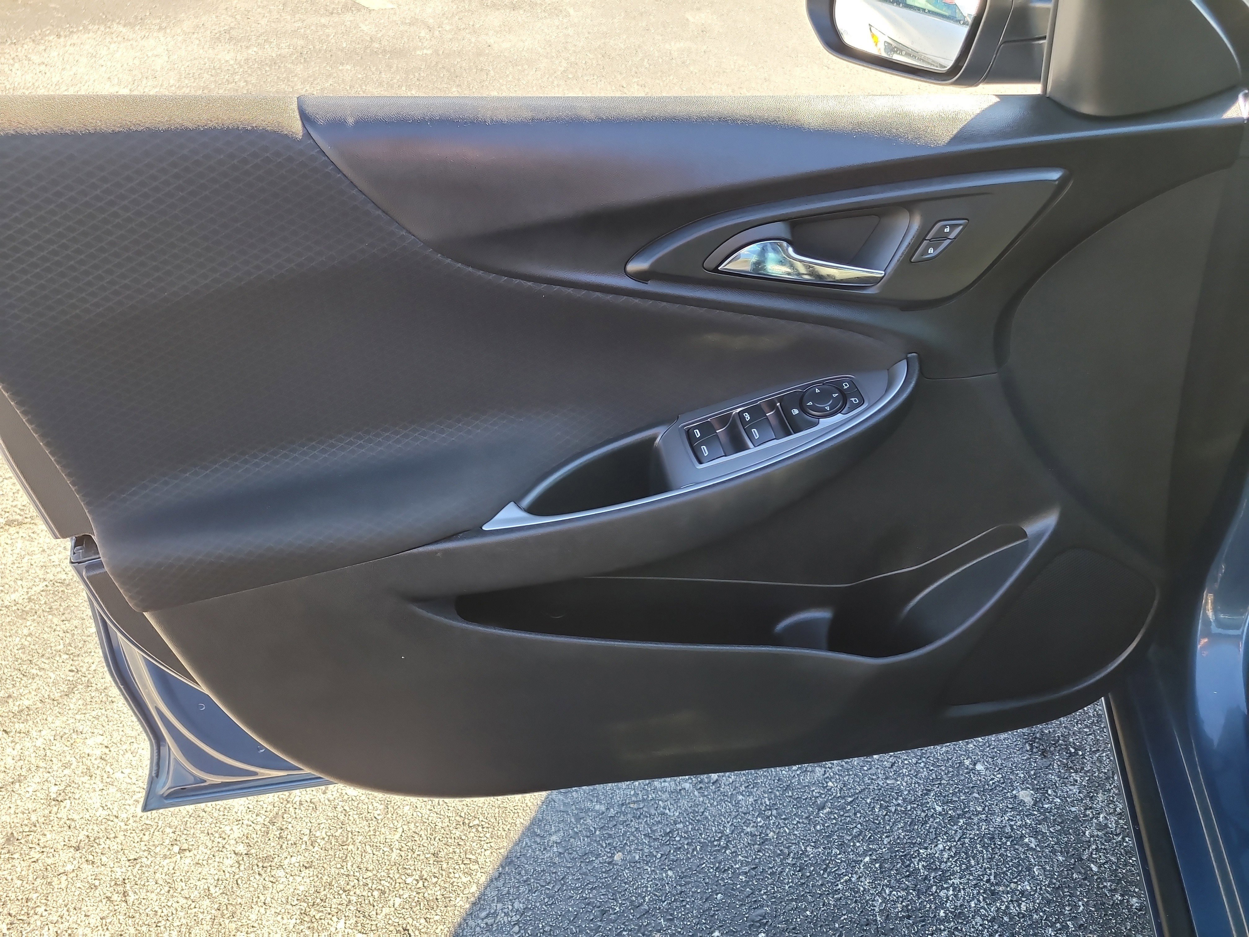 Used 2024 Chevrolet Malibu LT image 15