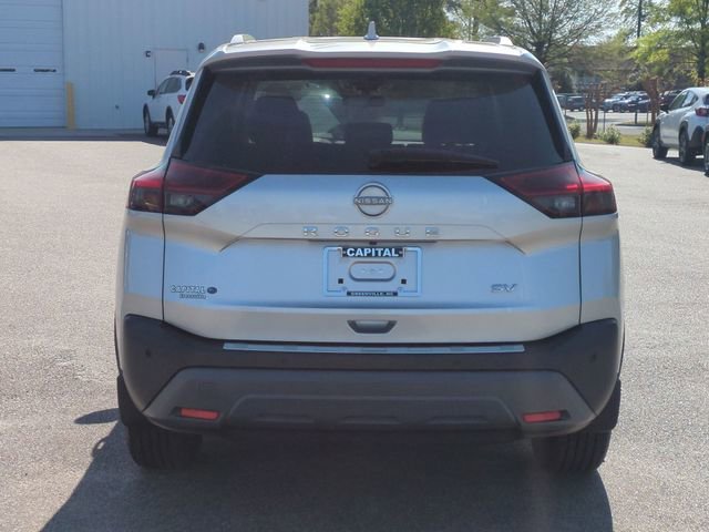 Used 2023 Nissan Rogue SV w/ SV Premium Package FWD image 4
