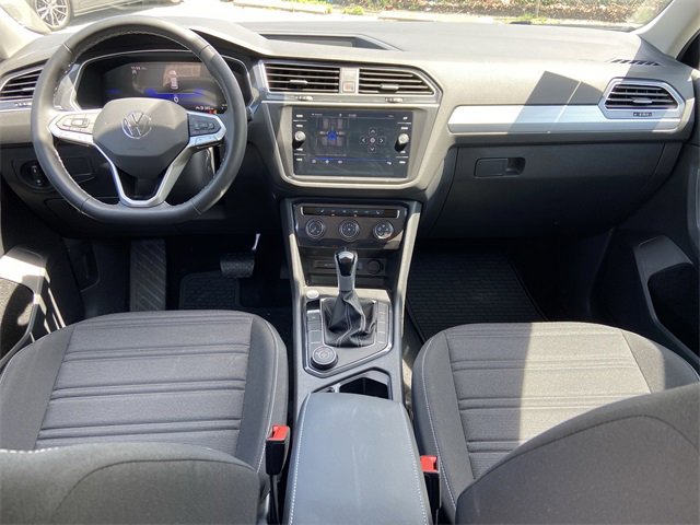 Used 2024 Volkswagen Tiguan S image 12