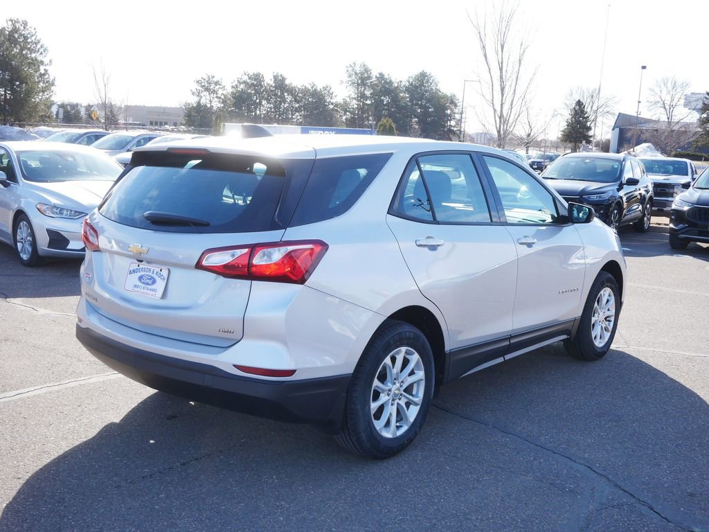 Used 2019 Chevrolet Equinox LS image 5