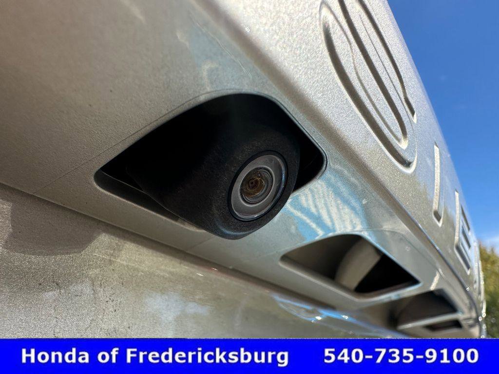 Used 2017 Toyota Sienna XLE Premium image 10