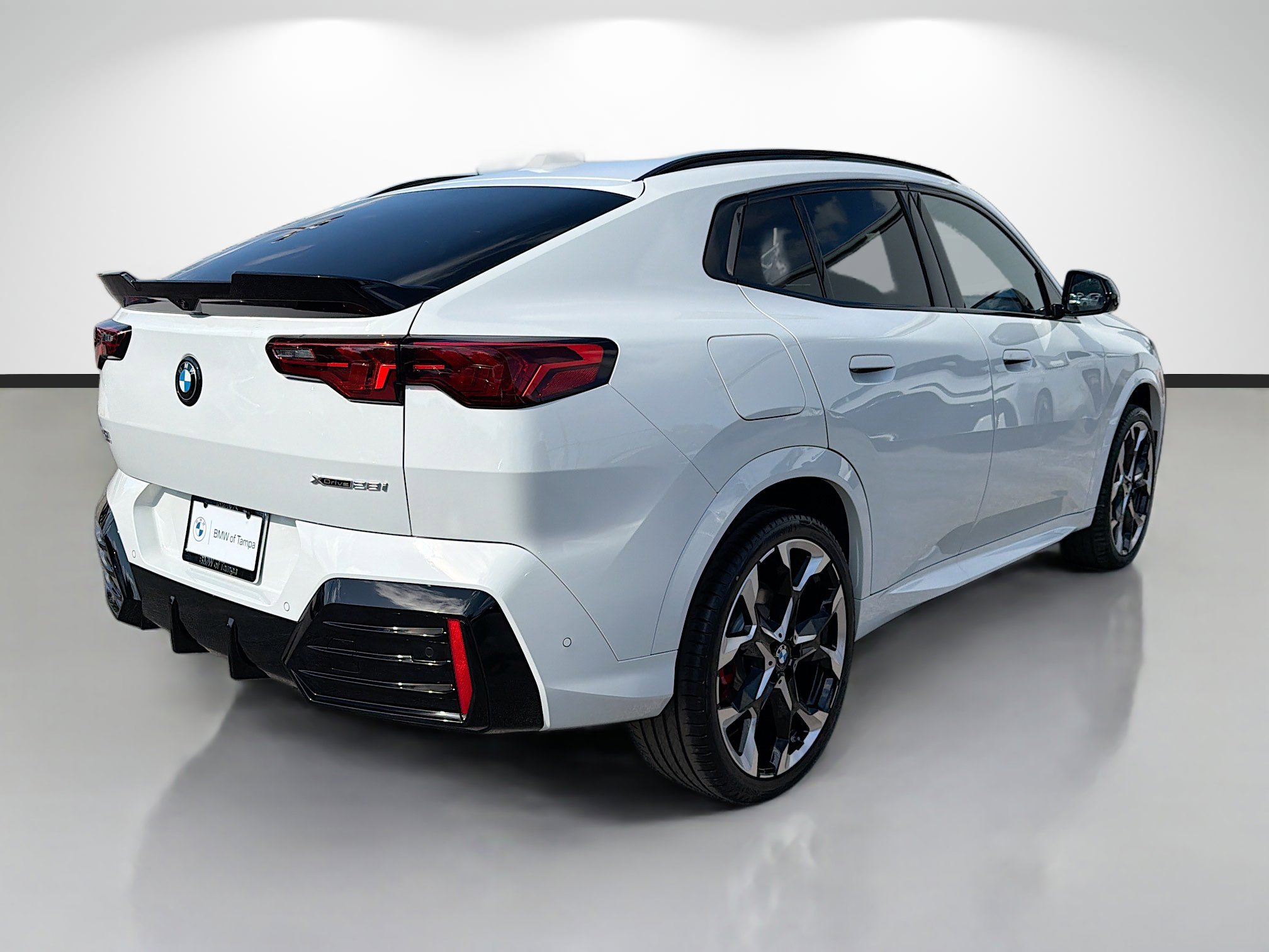 New 2026 BMW X2 xDrive28i w/ Technology Package AWD/4WD image 3
