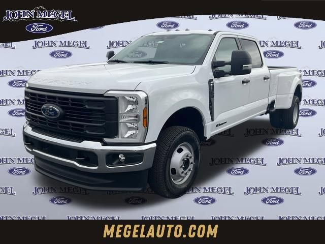 New 2026 Ford F350 XL image 1