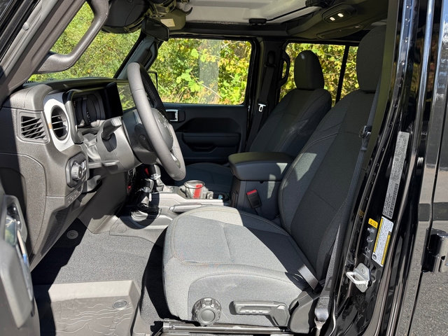 New 2026 Jeep Wrangler Unlimited Sport image 12