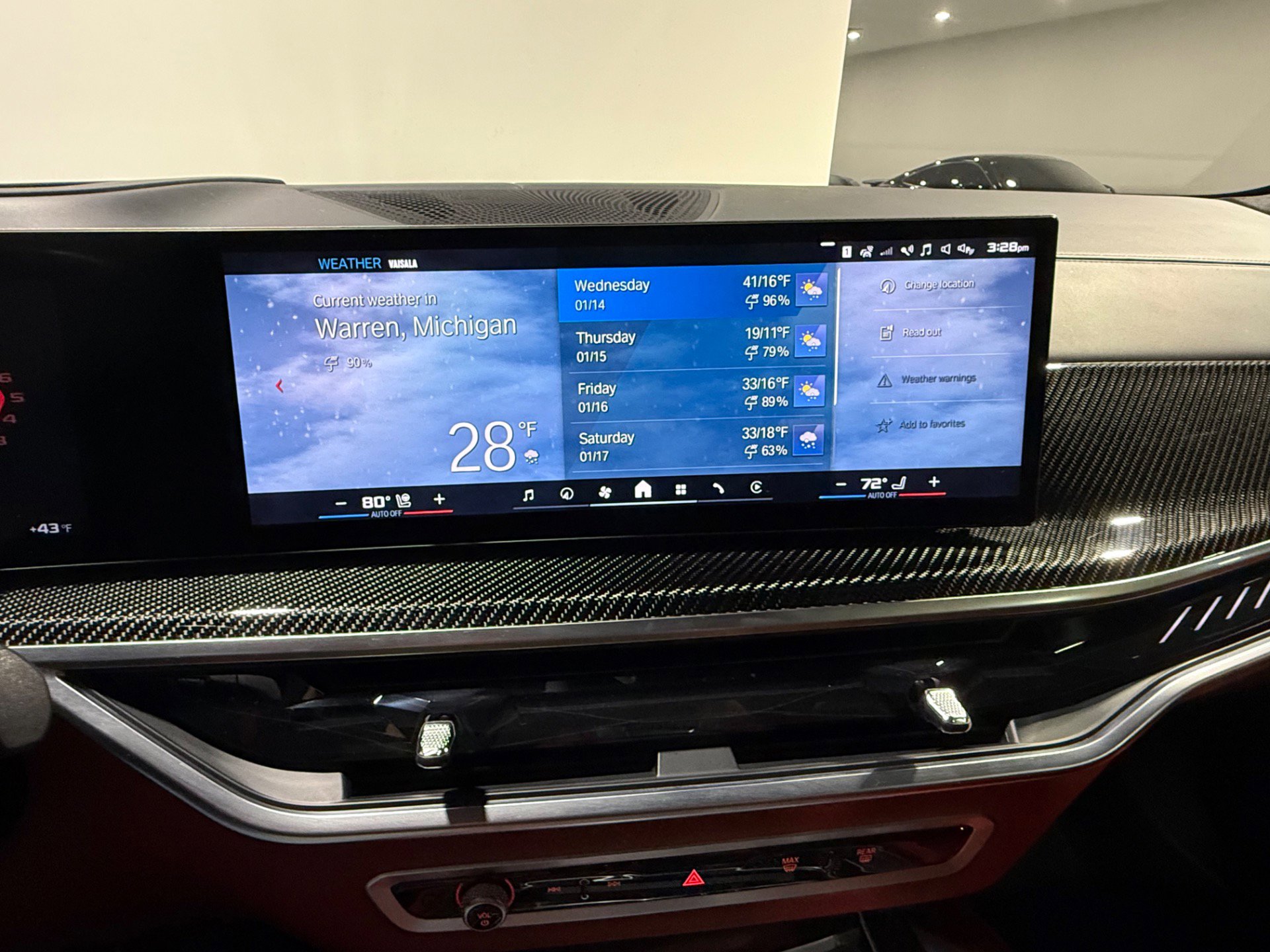 Used 2025 BMW X5 M Competition w/ Executive Package image 46