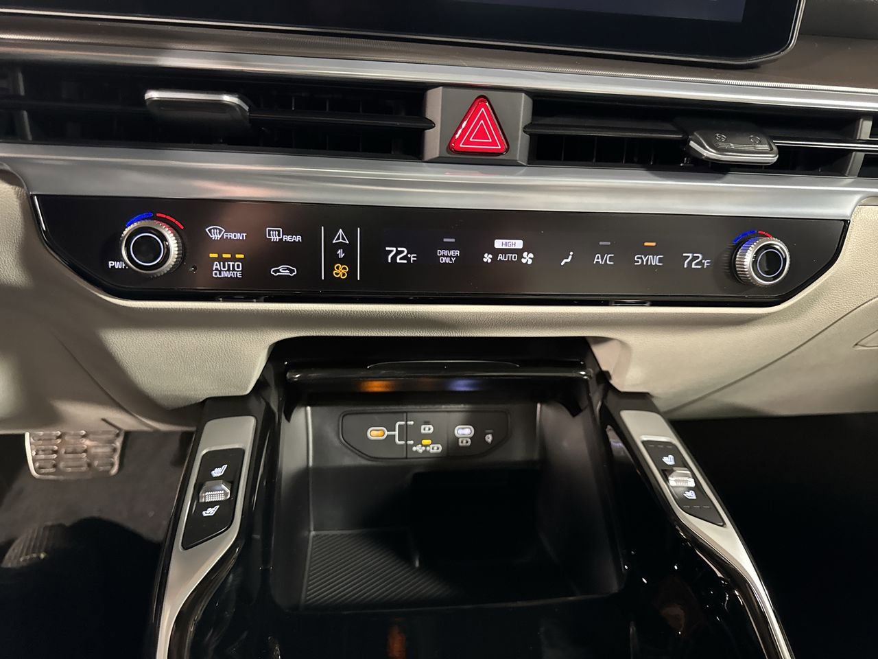 New 2026 Kia Sorento SX Prestige image 25