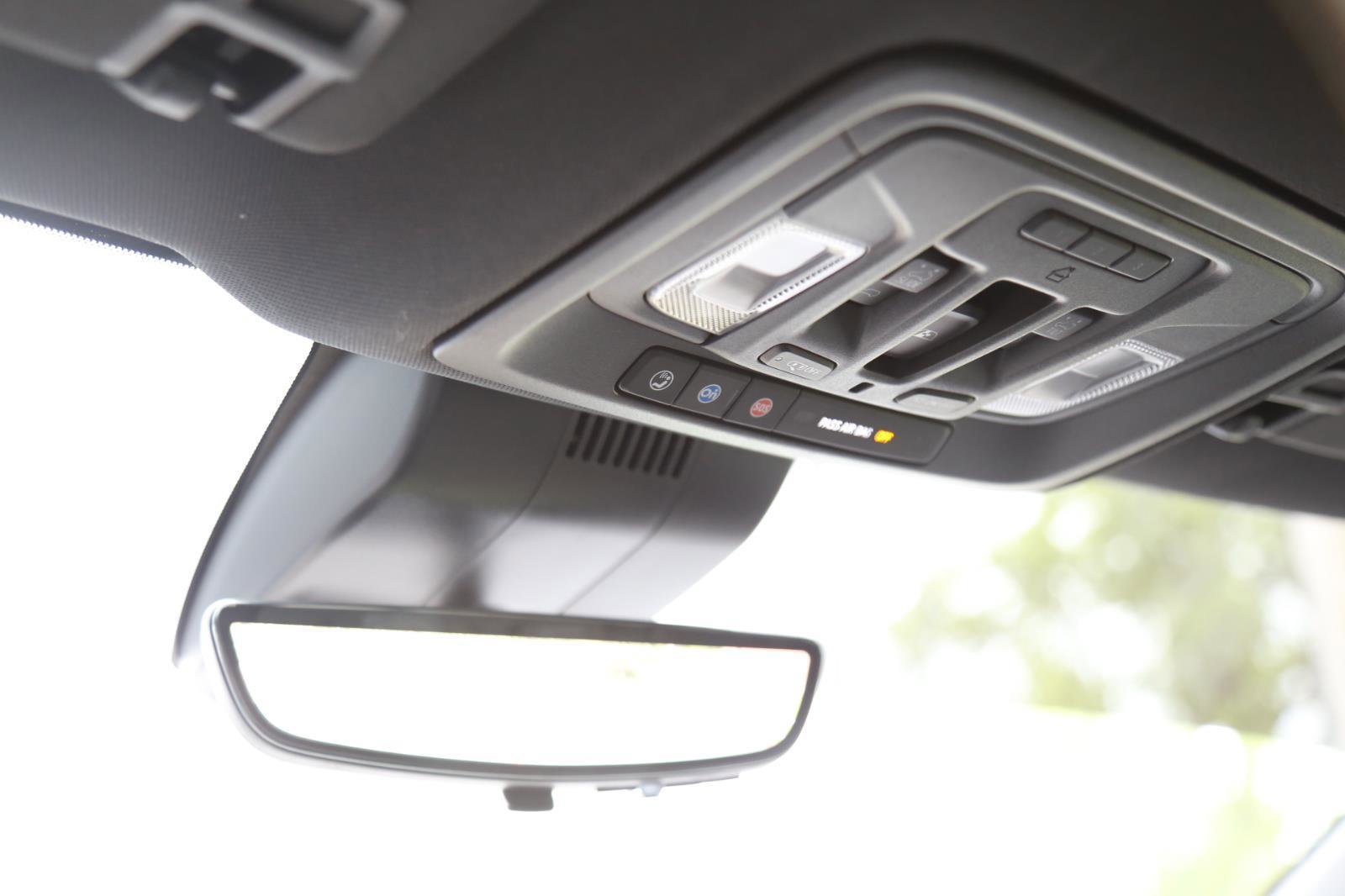 Used 2023 Chevrolet Silverado 1500 ZR2 w/ Technology Package image 17