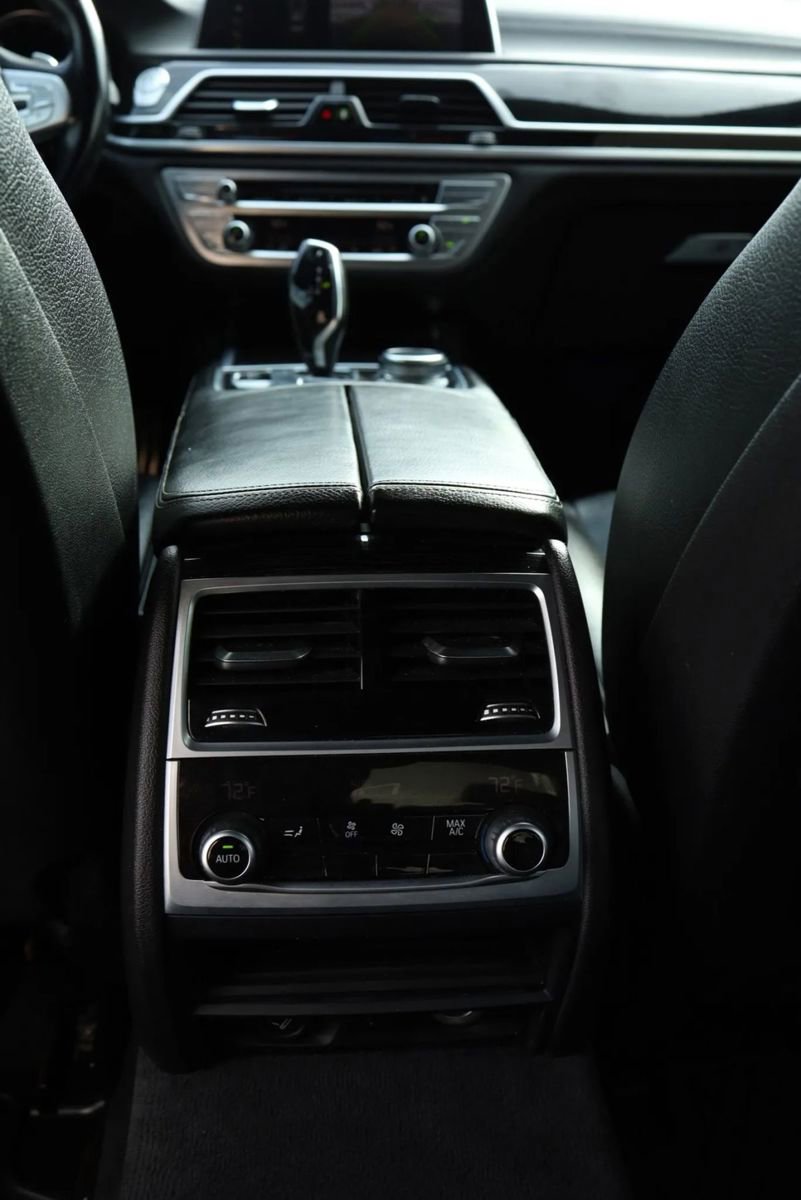 Used 2019 BMW 740i 740i Sedan 4D w/ M Sport Package image 39