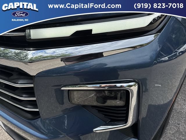 Used 2026 Chevrolet Traverse LT w/ Driver Confidence Package FWD image 11