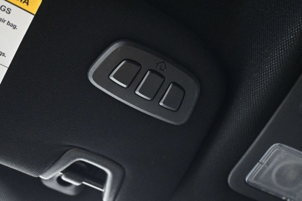 Used 2024 Ford Mustang GT Premium RWD image 39