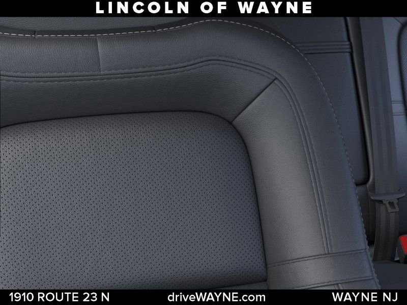 New 2025 Lincoln Corsair AWD w/ Equipment Group 101A image 17