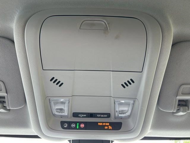 Used 2022 Chevrolet Equinox LT image 33