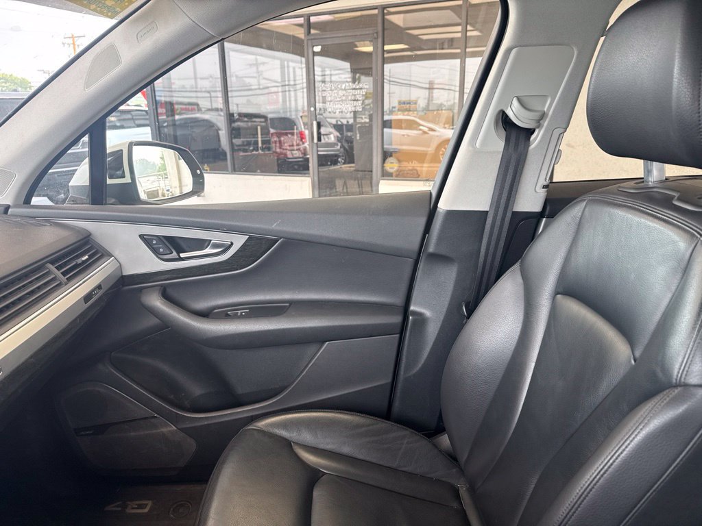 Used 2019 Audi Q7 2.0T Premium Plus AWD/4WD image 27