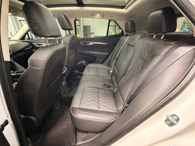 Used 2023 Buick Envision Avenir AWD/4WD image 17