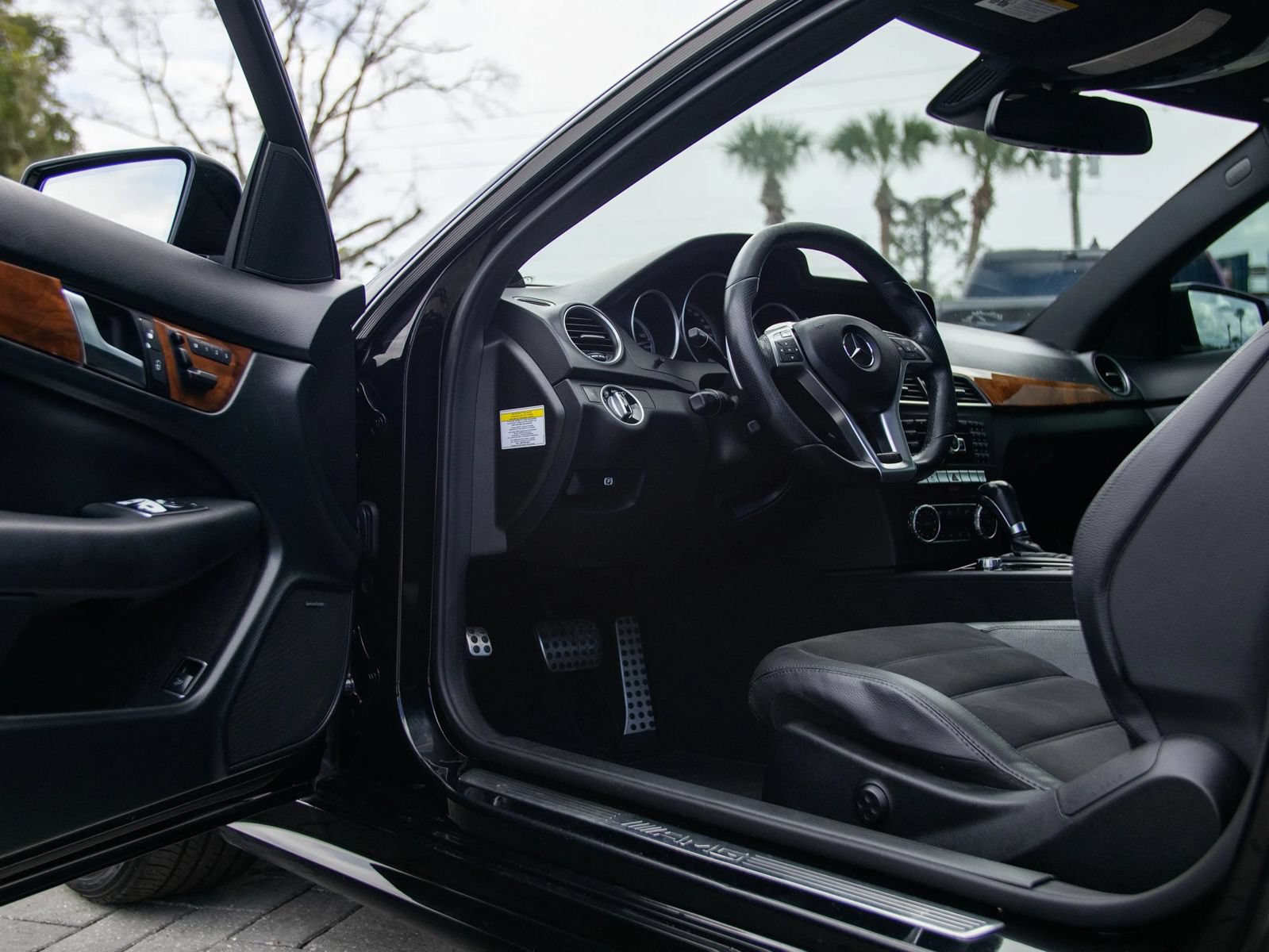Used 2012 Mercedes-Benz C 63 AMG Coupe w/ Comand Single Disc Pkg image 16
