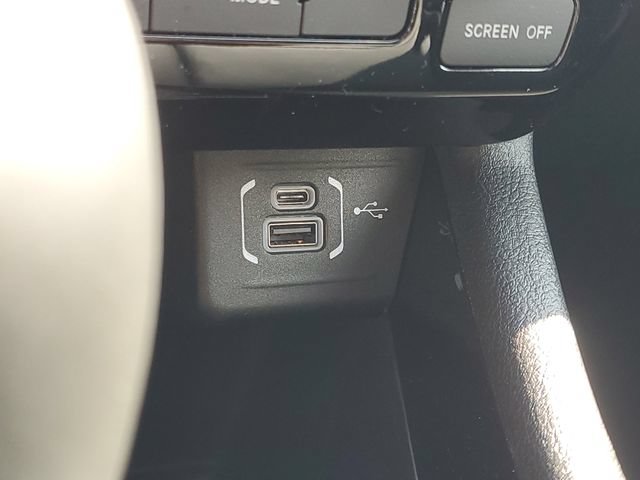 New 2026 Jeep Compass Limited w/ Sun, Sound & Navigation Group AWD/4WD image 30