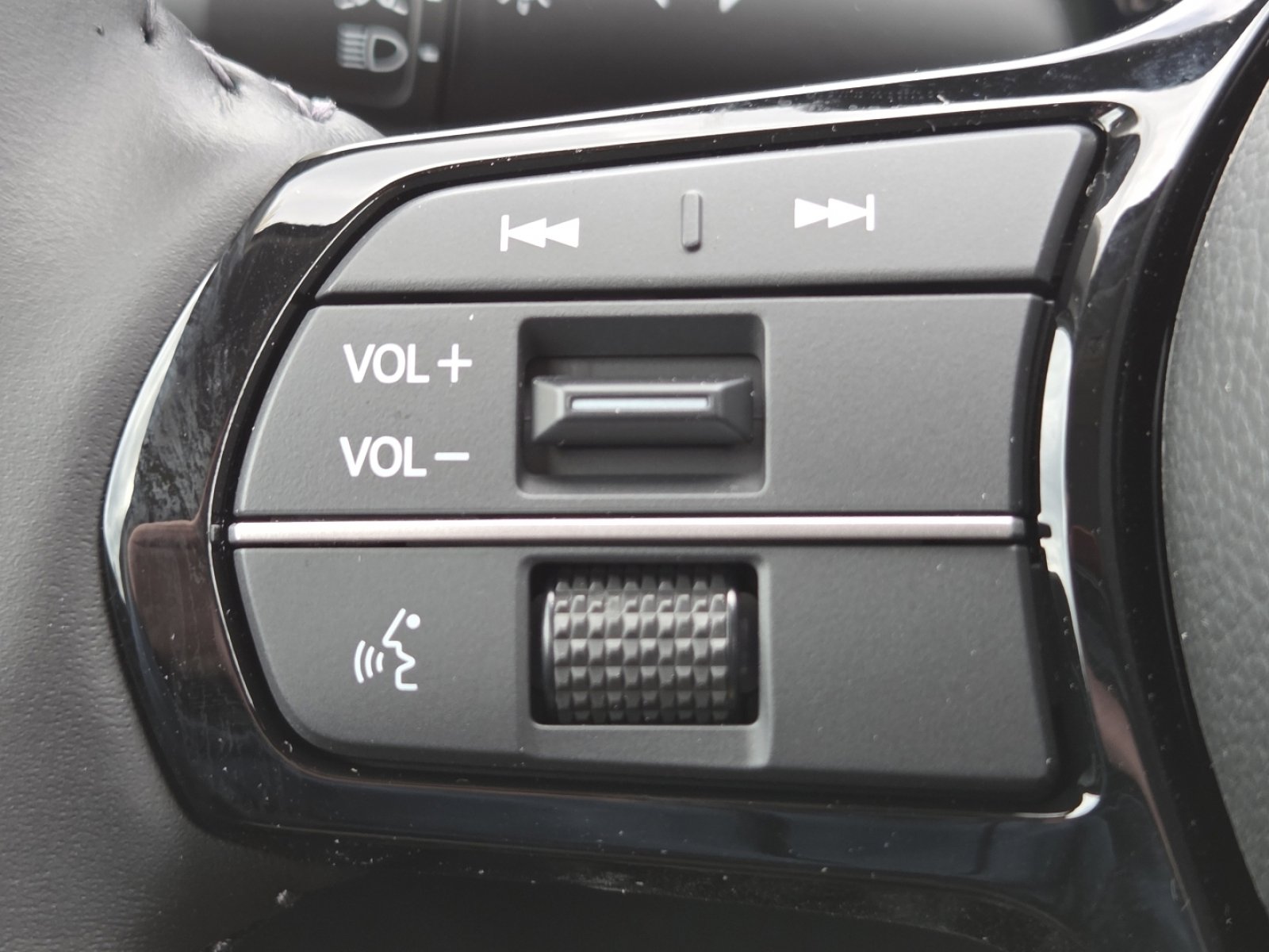 New 2026 Honda CR-V EX-L image 11