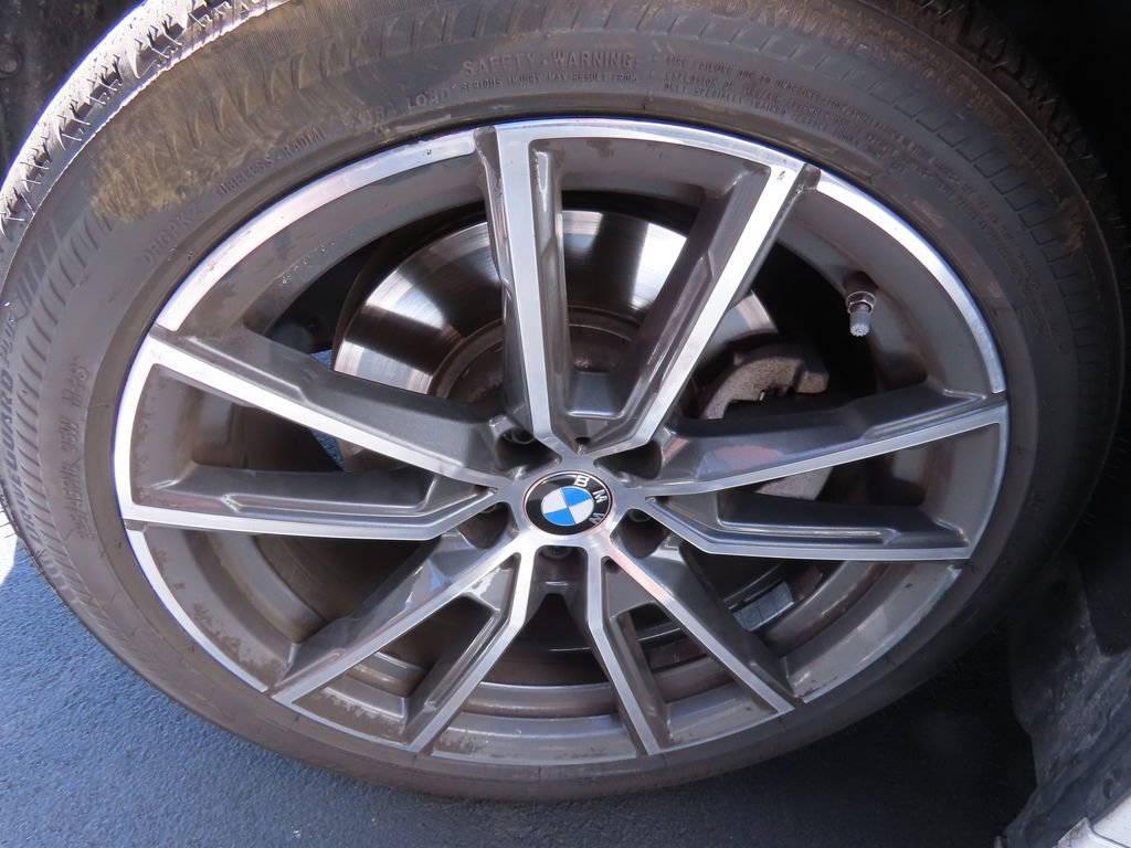 Used 2019 BMW 330i Sedan RWD image 15