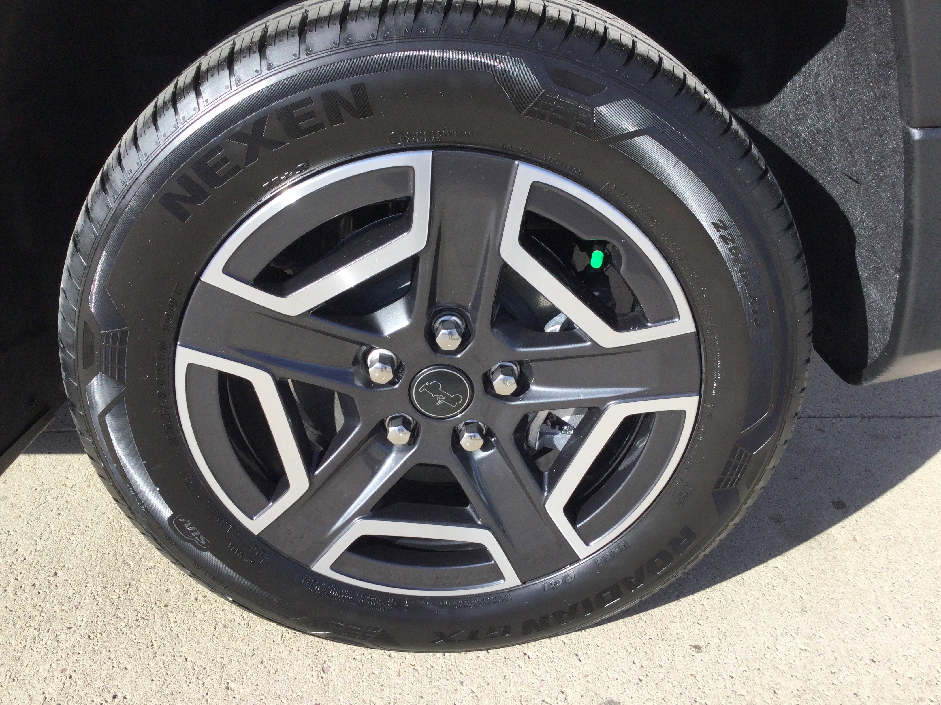 New 2026 Jeep Cherokee Laredo image 5