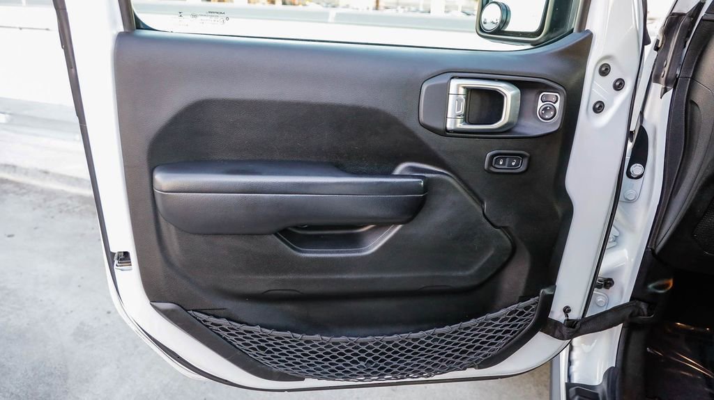 Used 2019 Jeep Wrangler Rubicon image 22