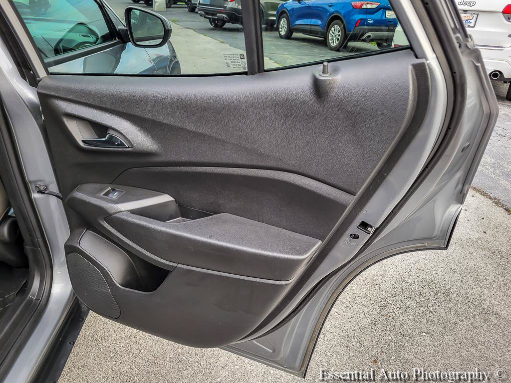 Used 2024 Chevrolet Trax ACTIV w/ Sunroof Package FWD image 29