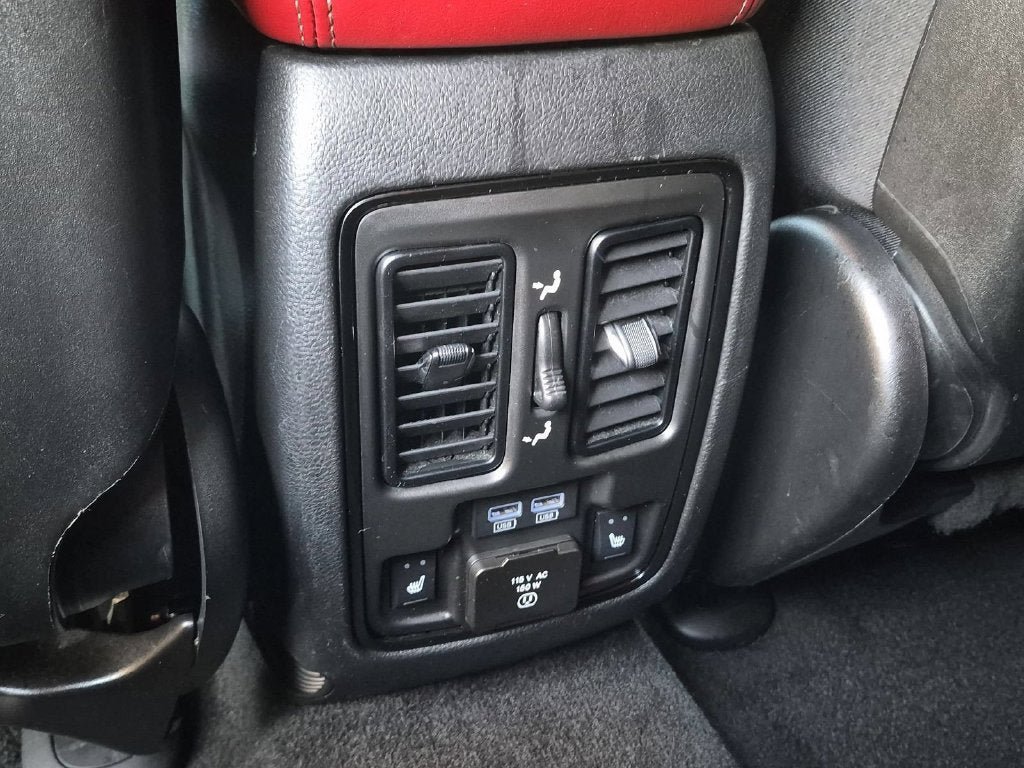 Used 2022 Dodge Durango R/T w/ Blacktop Package AWD/4WD image 26
