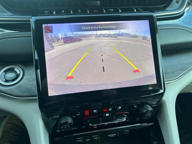 Used 2023 Jeep Grand Cherokee L Overland w/ Luxury Tech Group IV image 27