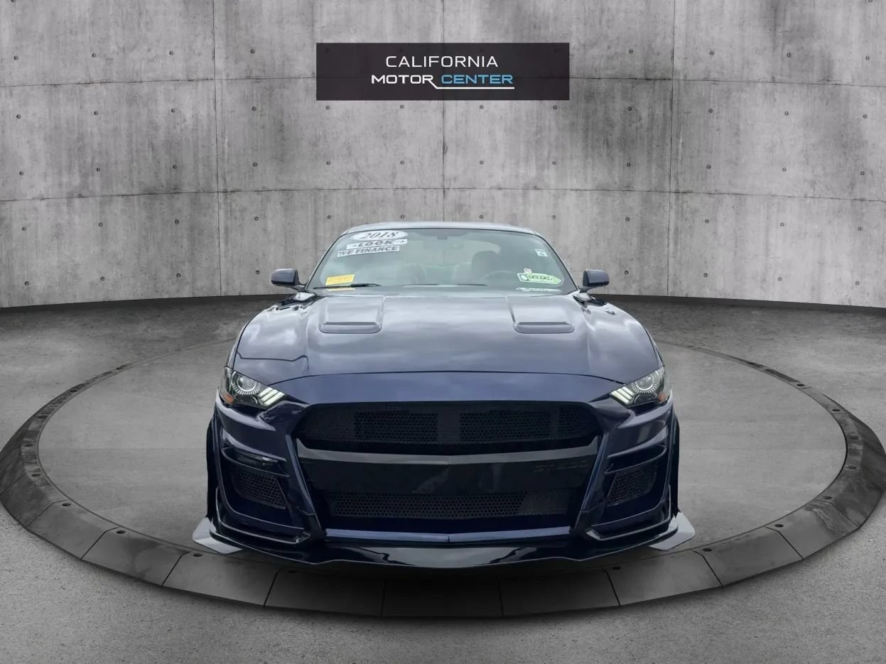 Used 2018 Ford Mustang GT RWD image 2