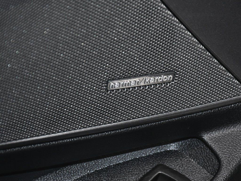 Used 2024 BMW M3 Competition image 10