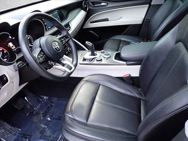 Used 2021 Alfa Romeo Stelvio Ti w/ Nero Edizione image 11