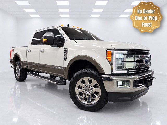 Used 2019 Ford F250 Lariat w/ Lariat Ultimate Package AWD/4WD image 3