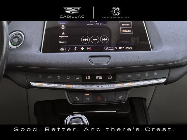 Used 2021 Cadillac XT4 Luxury w/ Cold Weather Package FWD image 15