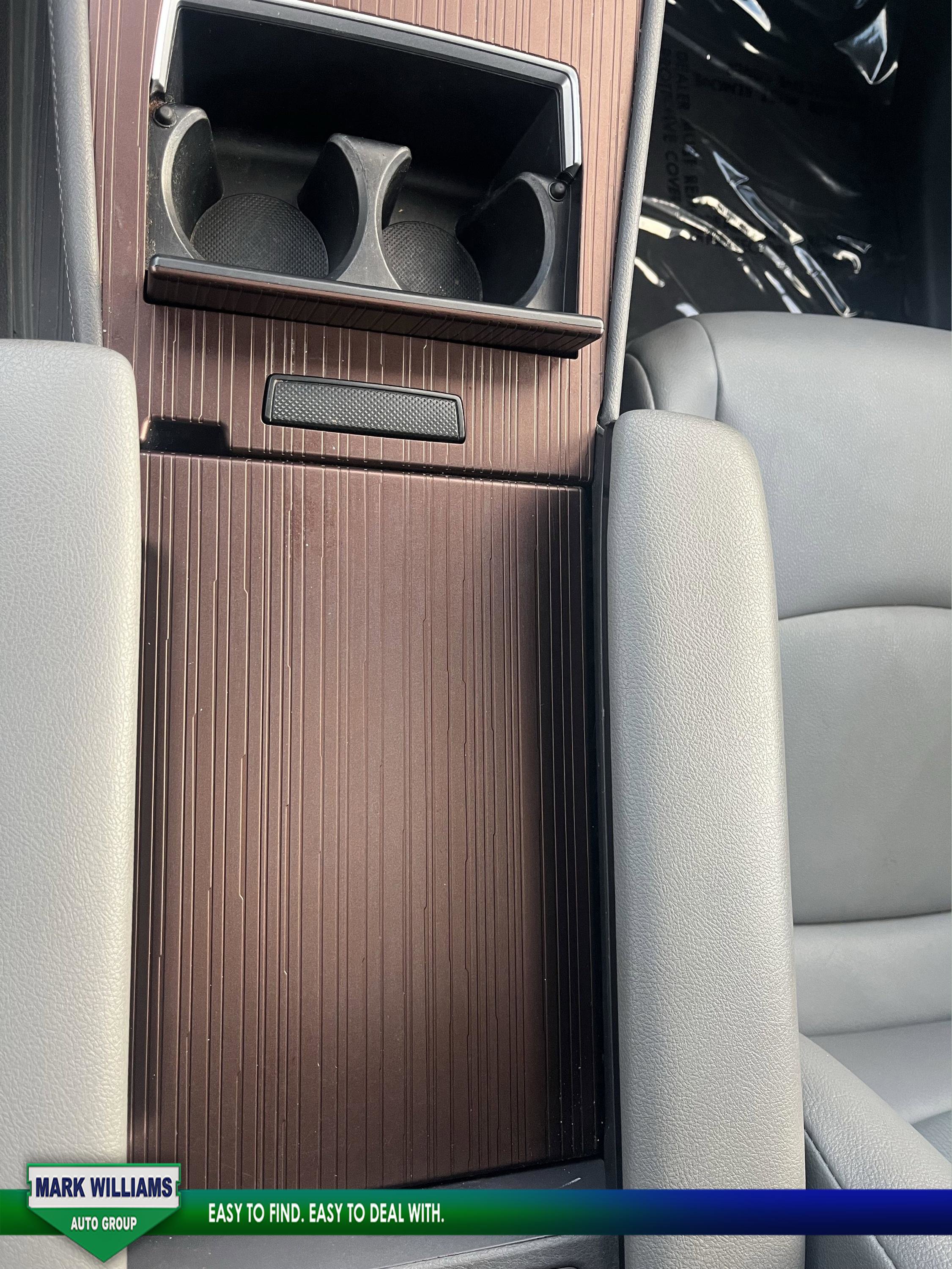 Used 2021 Toyota Sienna XLE image 23