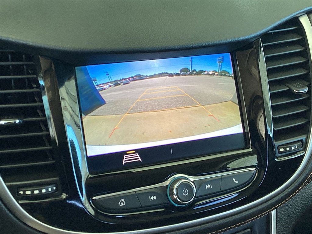 Certified 2022 Chevrolet Trax LS w/ Tint and Cruise Package image 15