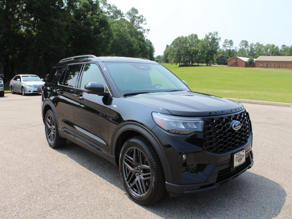 New 2025 Ford Explorer ST-Line w/ Premium Package image 9