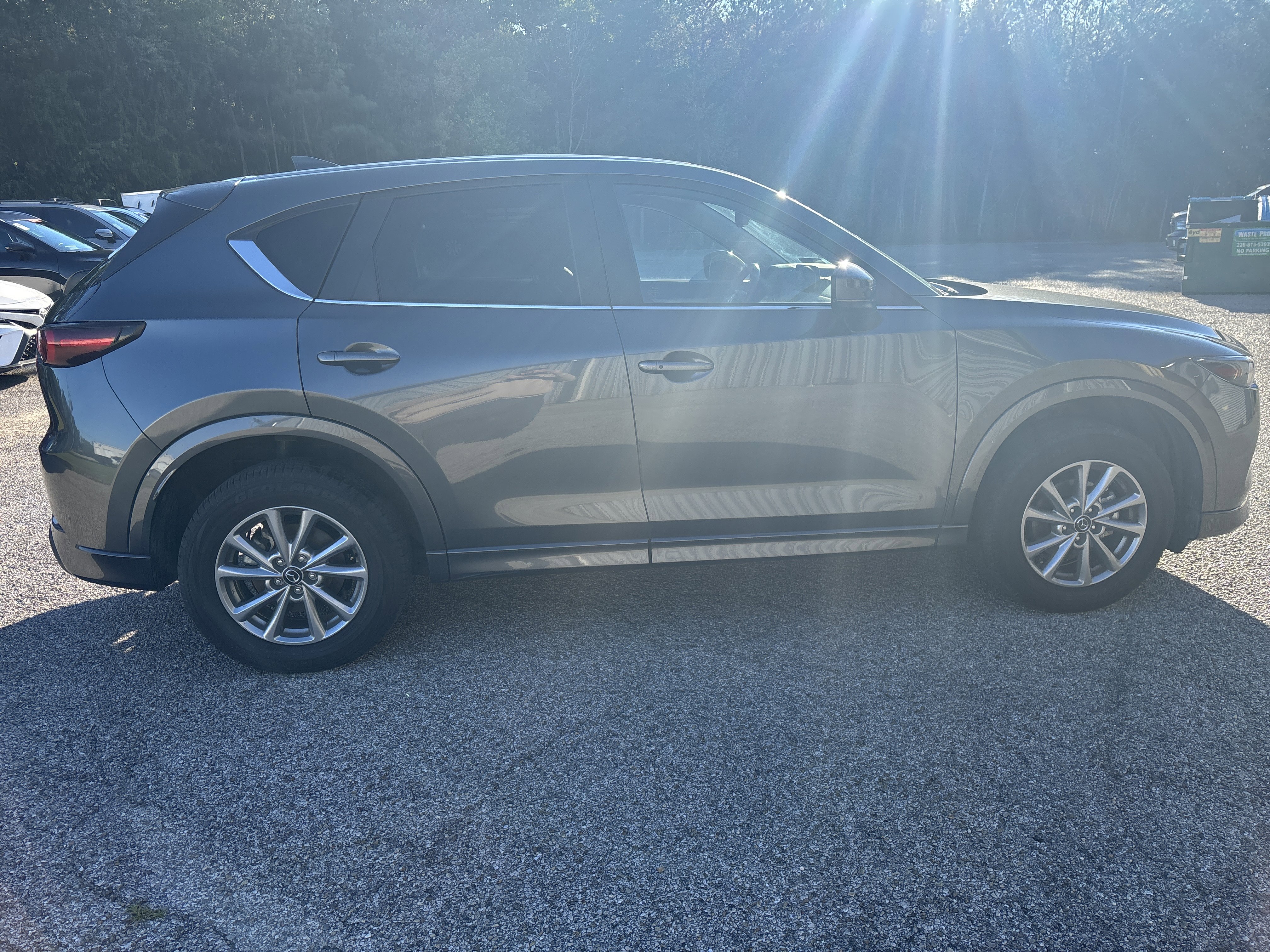 Used 2025 MAZDA CX-5 AWD 2.5 S w/ Preferred Package image 8