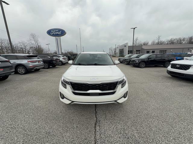 Used 2023 Kia Seltos SX w/ SX Sunroof Package AWD/4WD image 10