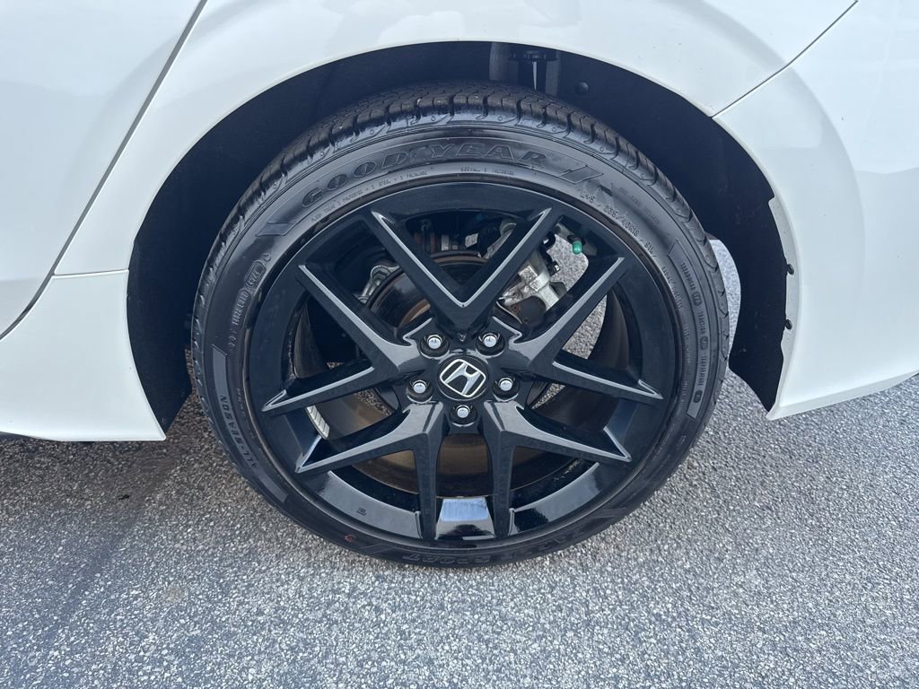 Certified 2025 Honda Civic Sport image 13