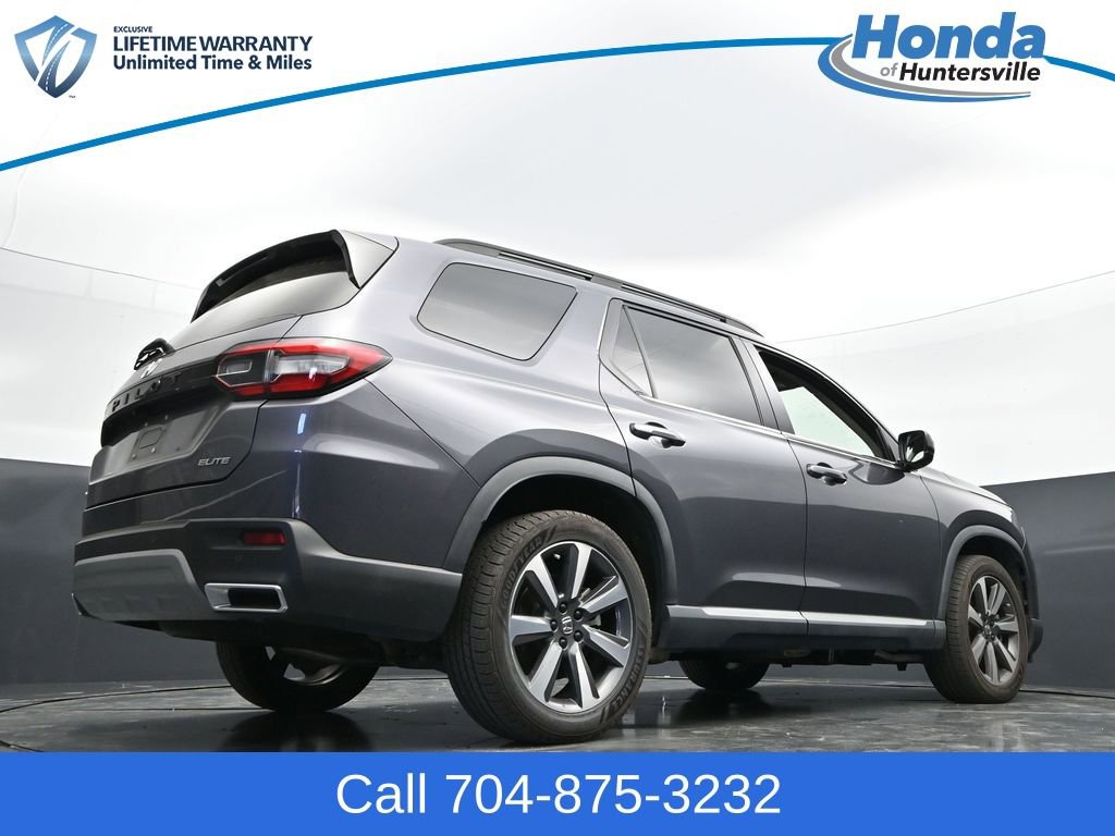 Used 2023 Honda Pilot Elite image 29