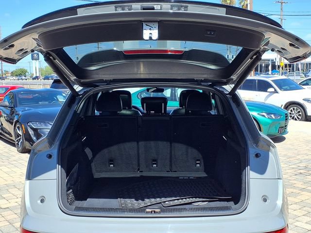 Used 2021 Audi SQ5 Prestige w/ Prestige Package AWD/4WD image 9
