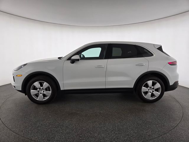 Used 2023 Porsche Cayenne image 27